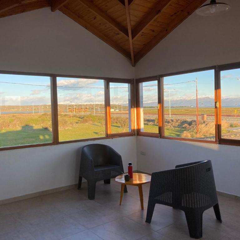 Hostel Aves del Lago - Habitación Doble con baño compartido - 2 camas - 8