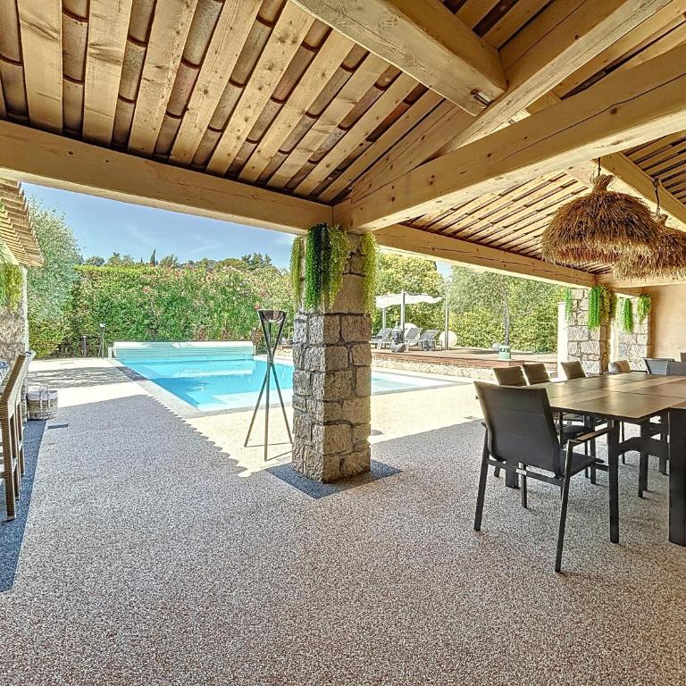 Villa-Piscine-Tennis-Spa-French Riviera - Villa - 2