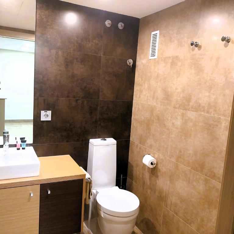 Albir Palace - One-Bedroom Apartment (2 Adults) - 18