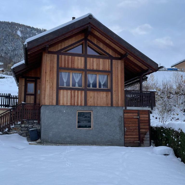 Charmante maisonnette avec vue sur les montagnes - Chalet - 35