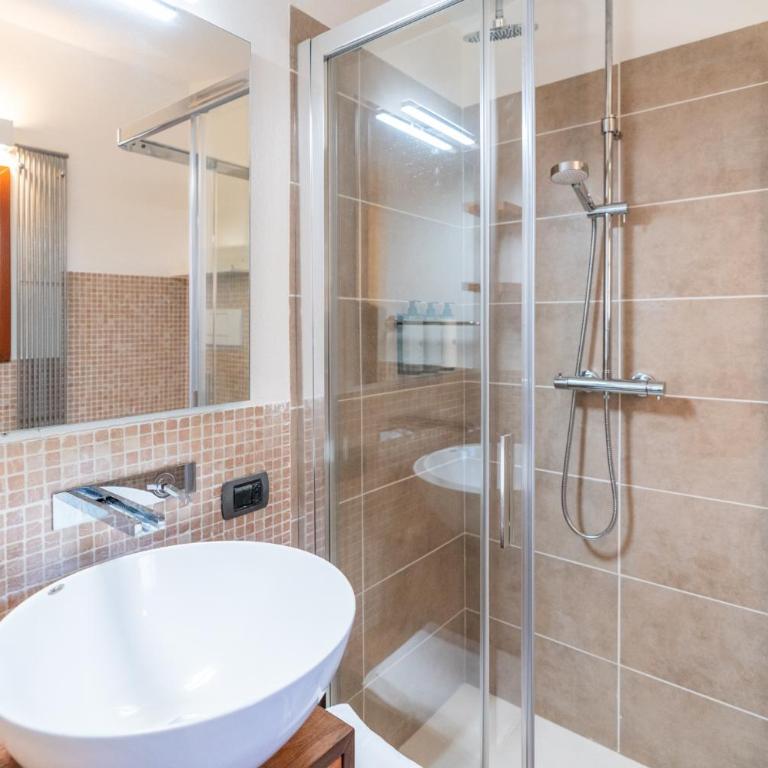 La finestra sul Ponte by Postcardsfrom - Appartamento con 2 Camere da Letto e Vista Fiume - 7