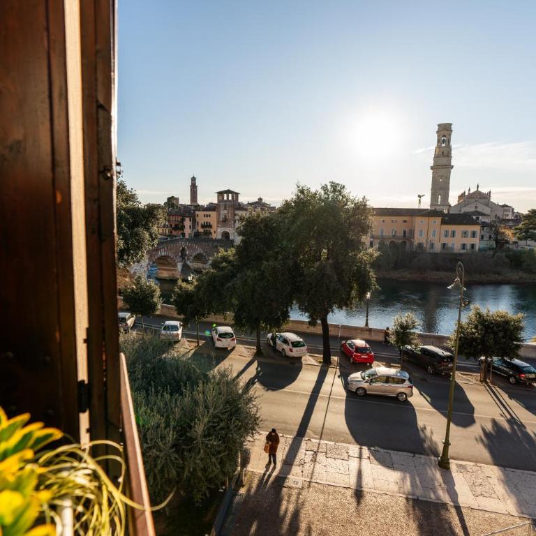 La finestra sul Ponte by Postcardsfrom - Appartamento con 1 Camera da Letto e Vista Fiume - 45