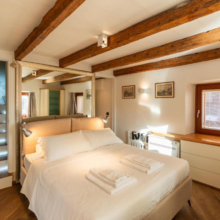 La finestra sul Ponte by Postcardsfrom - Appartamento con 2 Camere da Letto e Vista Fiume - 4