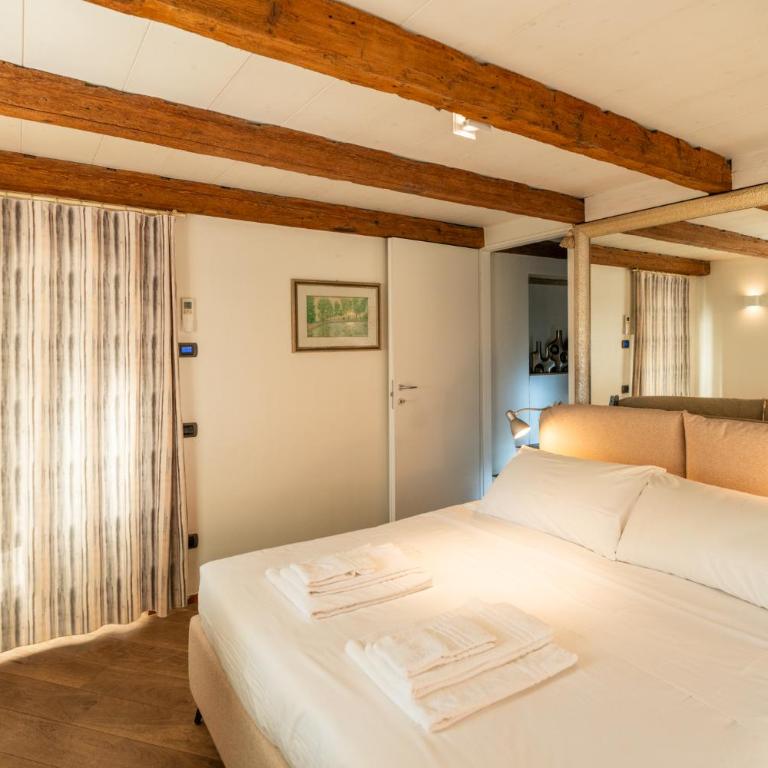 La finestra sul Ponte by Postcardsfrom - Appartamento con 2 Camere da Letto e Vista Fiume - 12