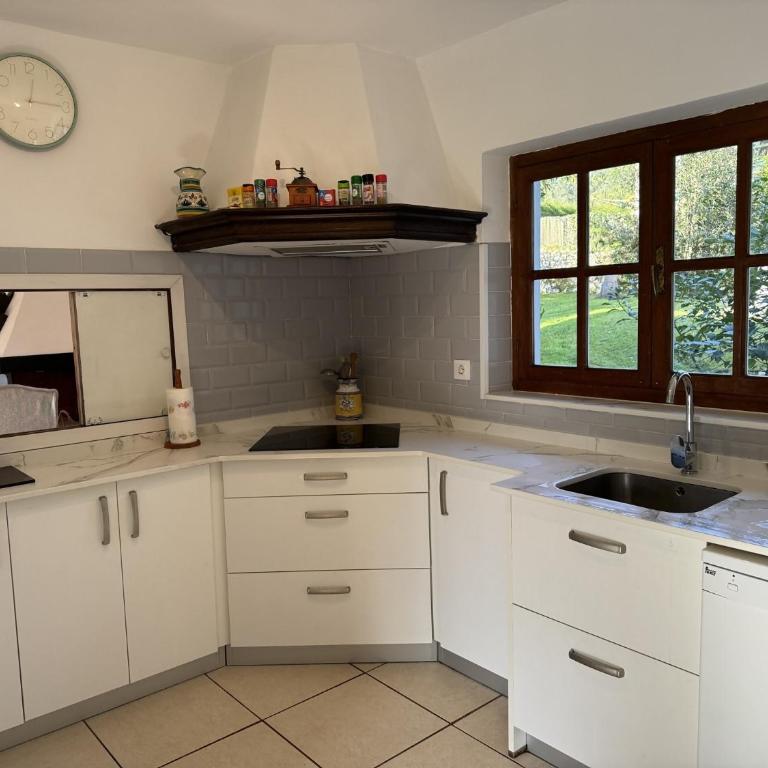 Casa Vaqueiro Llanes VV-1727-AS - Four-Bedroom House - 4