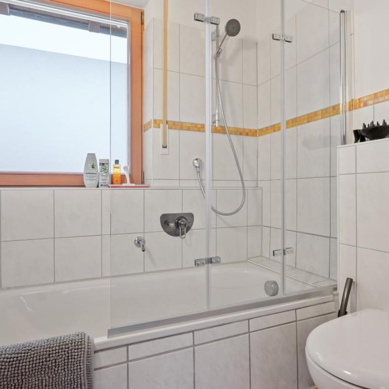 Cozystays - Apartment - 9