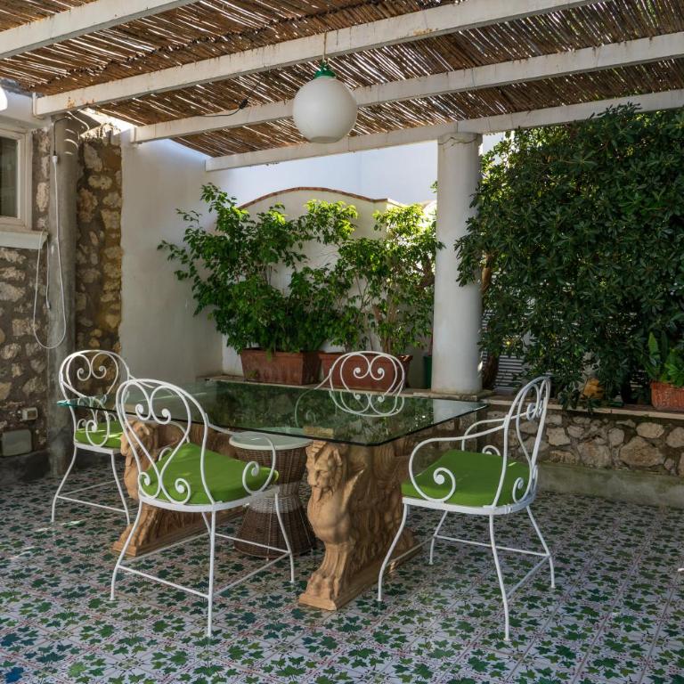 Villa Livia - Two-Bedroom House - 27