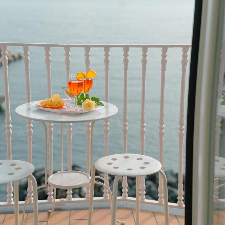 Dimore De Luca- Sea View - Camera Matrimoniale con Vista Mare - 17