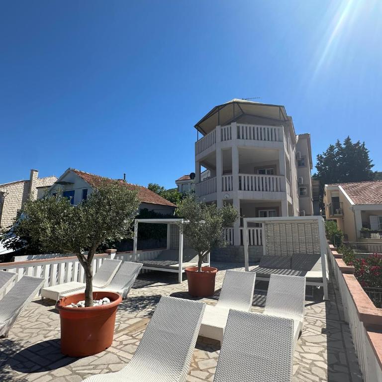 Apartments Kovinic - Komfor Apartman sa 2 Spavaće Sobe bez Bazena - 1