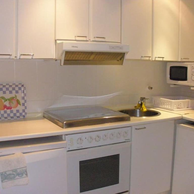 ACOGEDOR APARTAMENTO con PISCINA PRÓXIMO A LA PLAYA - Apartamento de 2 dormitorios - 5