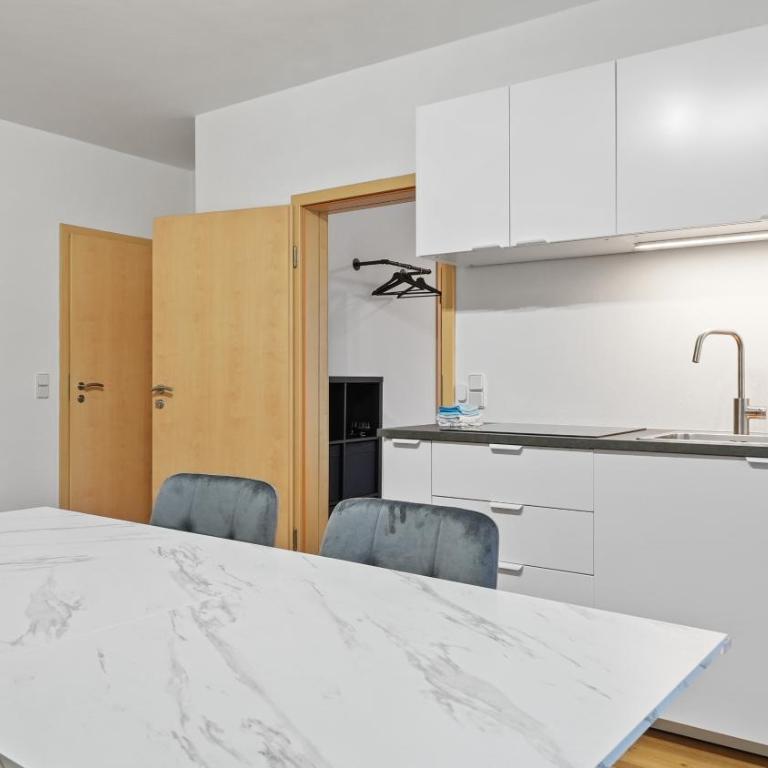 Cozystays - Apartment mit 2 Schlafzimmern - 4