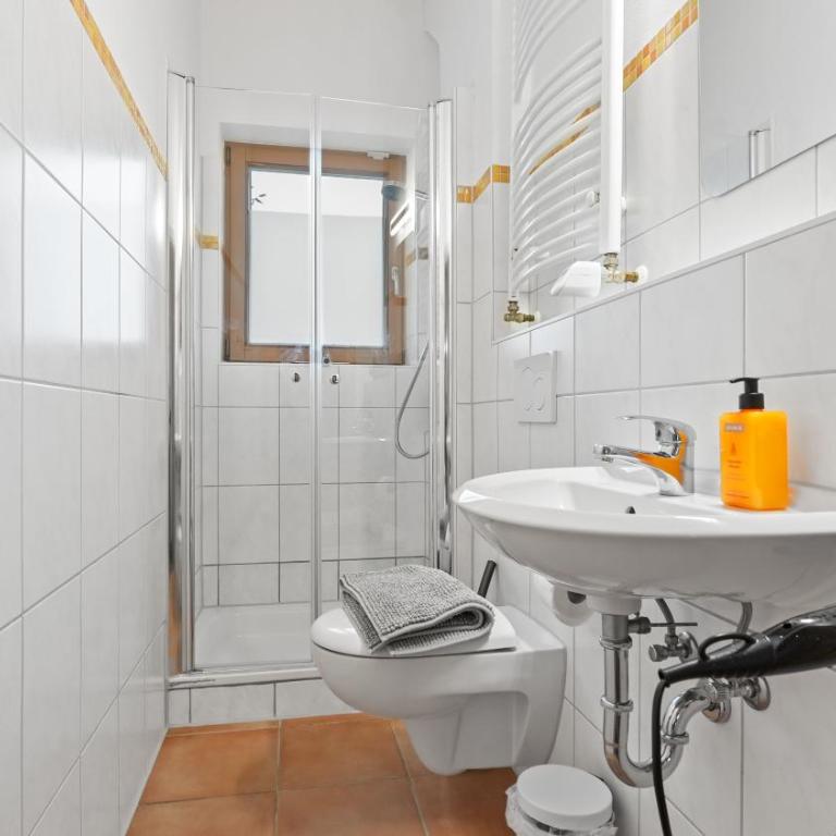 Cozystays - Apartment mit 1 Schlafzimmer - 12