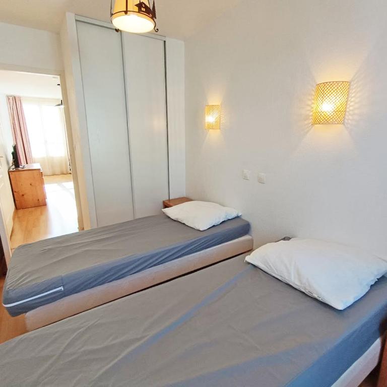 Le Coudon, T2, centre Luchon, wifi, casier à skis, ascenseur, 5 personnes - Apartamento de 1 dormitorio - 9