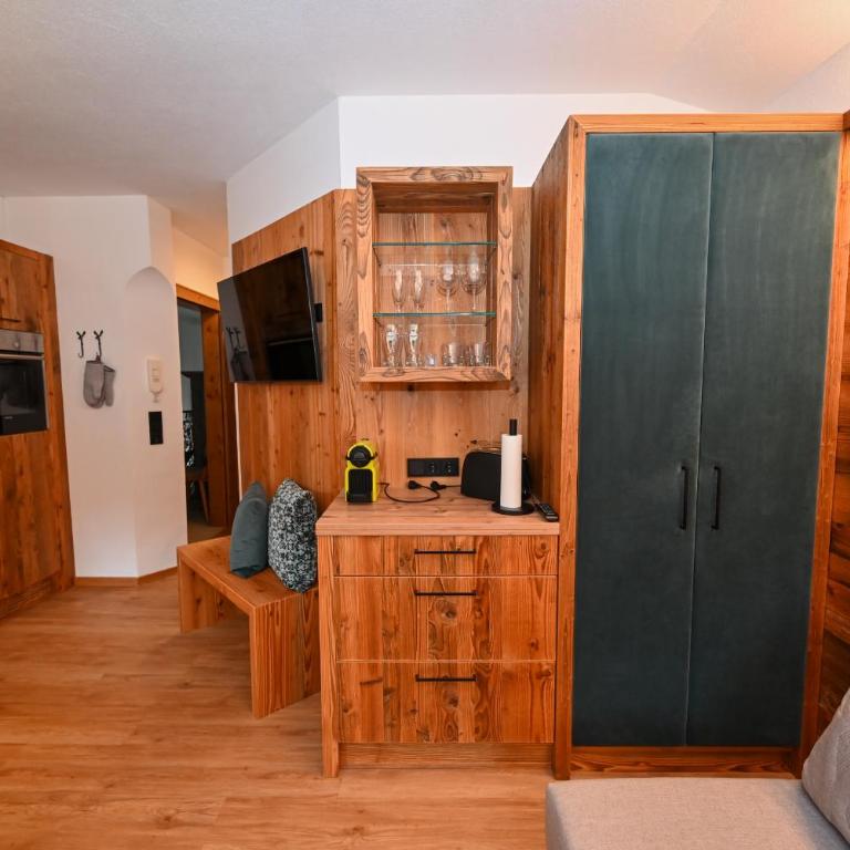 Landhaus Simone incl JOKER CARD by All in One Apartments - Apartment mit 1 Schlafzimmer, Balkon und Bergblick - 5