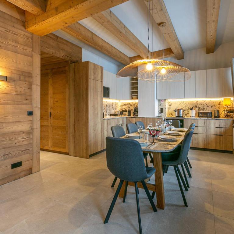 4P rénové au pied des pistes avec balcon et WIFI à Val-d'Isère - FR-1-694-309 - Appartement - 6