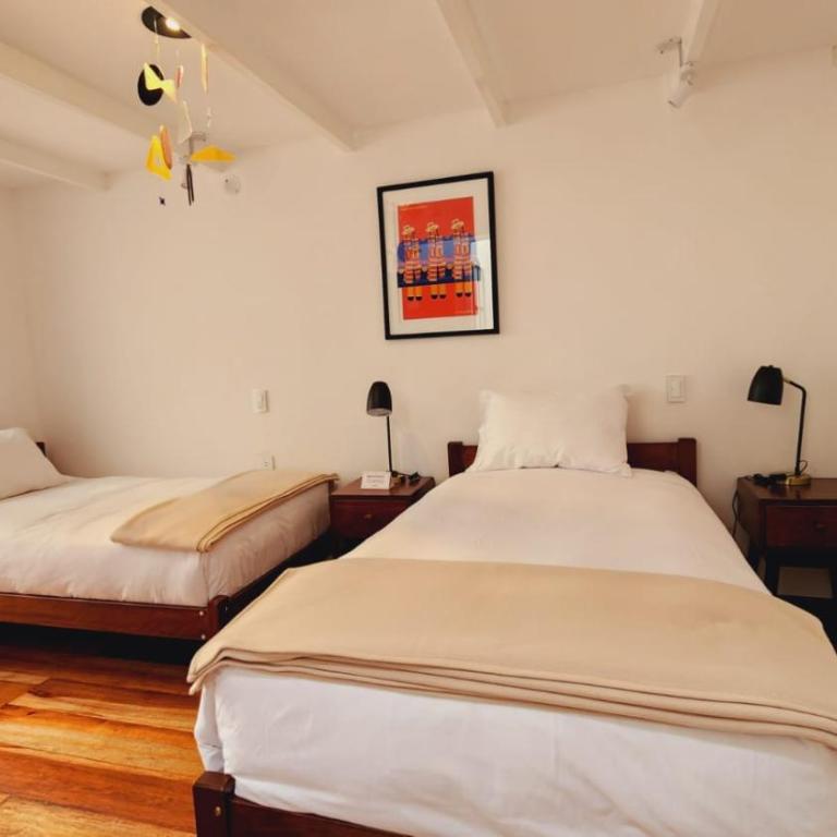 Solara Art House Hotel - Twin Room - 4