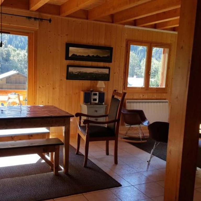 Chalet de luxe 9 pers. avec cheminée, proche télécabines, Wi-Fi, équipements complets et terrasse - FR-1-676-87 - Chalet - 6