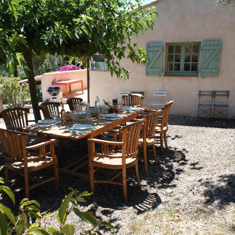 Mas Chamarel, la Provence entre vignes et oliviers proche de la mer - Maison 3 Chambres - 30