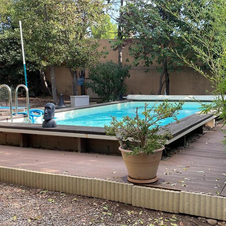 L Étoile du Sud - One-Bedroom Apartment with Garden - 16
