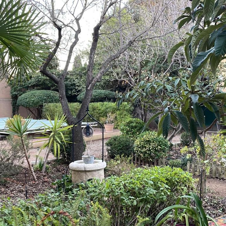 L Étoile du Sud - One-Bedroom Apartment with Garden - 17