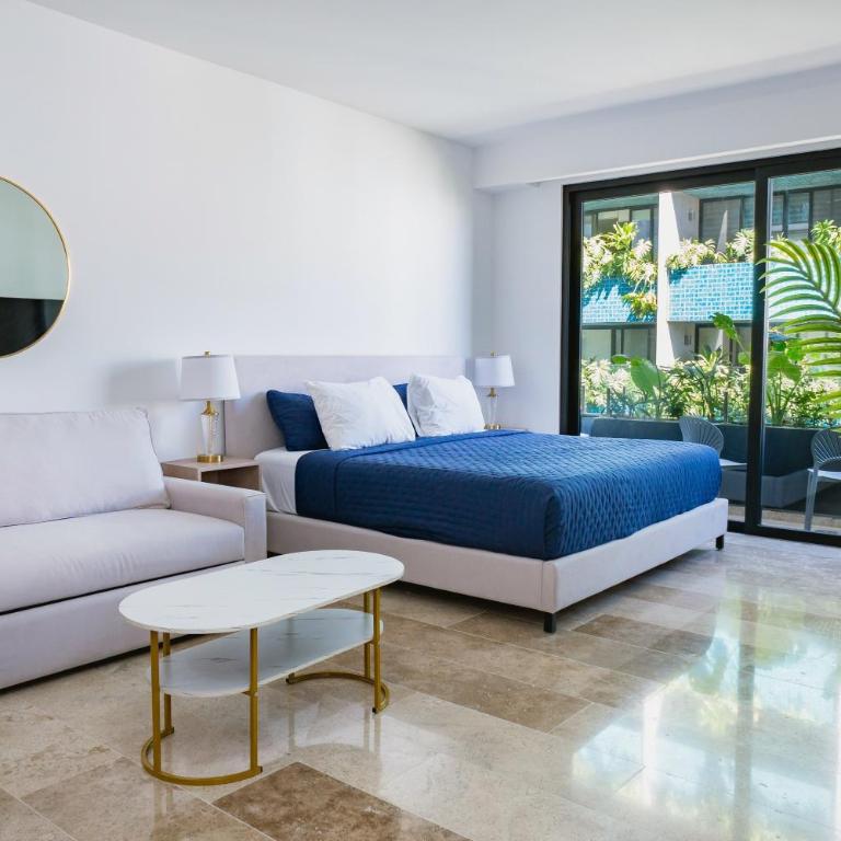 Menesse Town Tower 202 condo - One-Bedroom Apartment - 4