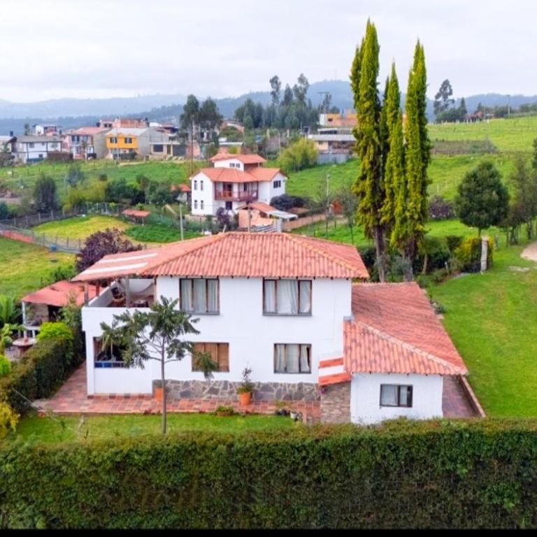 Cabaña Villa Mariana - Casa de 4 dormitorios - 4