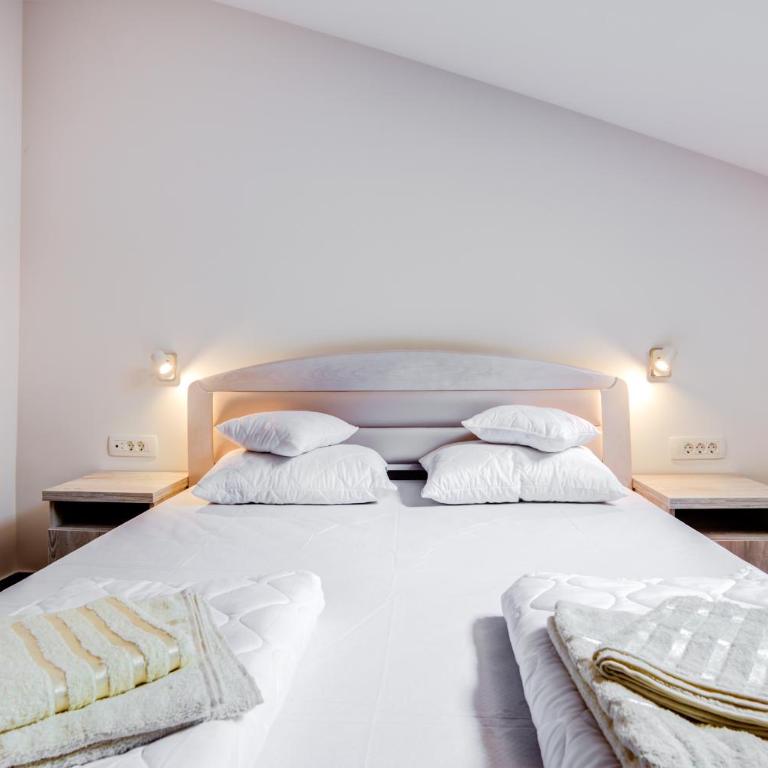 Hotel Sara - Superior Double Room - 6