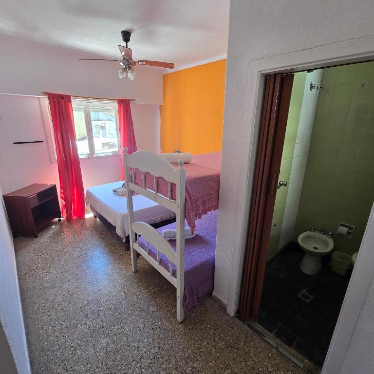Hotel Nuevo Splendid en la Peatonal - Habitación Cuádruple Económica - 3