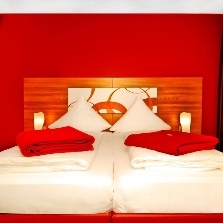 Hotel Central - Camera Matrimoniale - 2