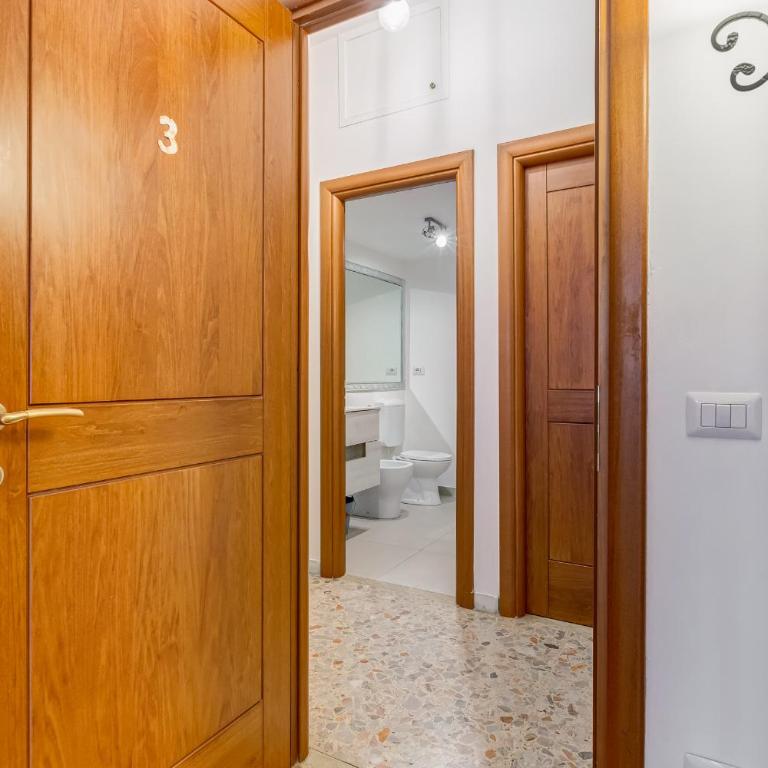 DAMA PROPERTY - Trastevere Homestay - Camera Quadrupla Comfort - 10