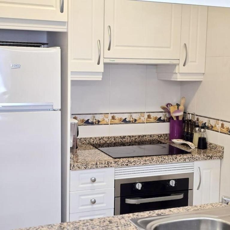 Apartment La Mata Beach - Apartment with View and Balcony - 7