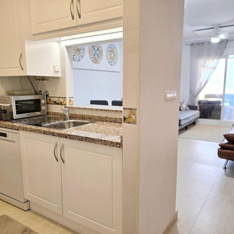 Apartment La Mata Beach - Apartment with View and Balcony - 8