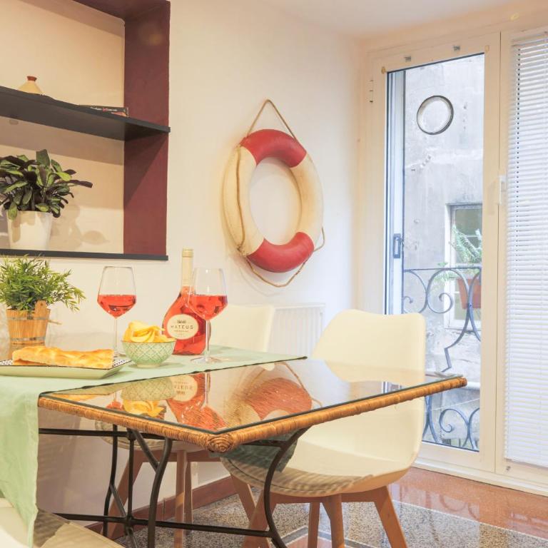 A 100m dall'Acquario - Superior Apartment - 1