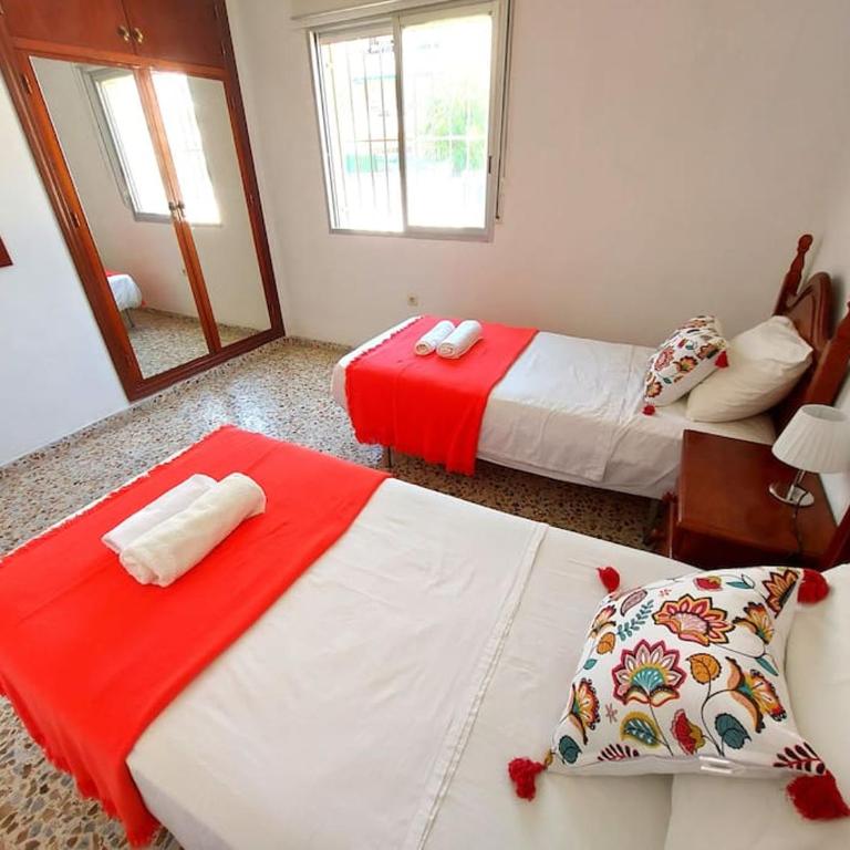 SPACIOUS FLAT 100M FROM BEACH-NERJA-Spain - Apartamento - 6