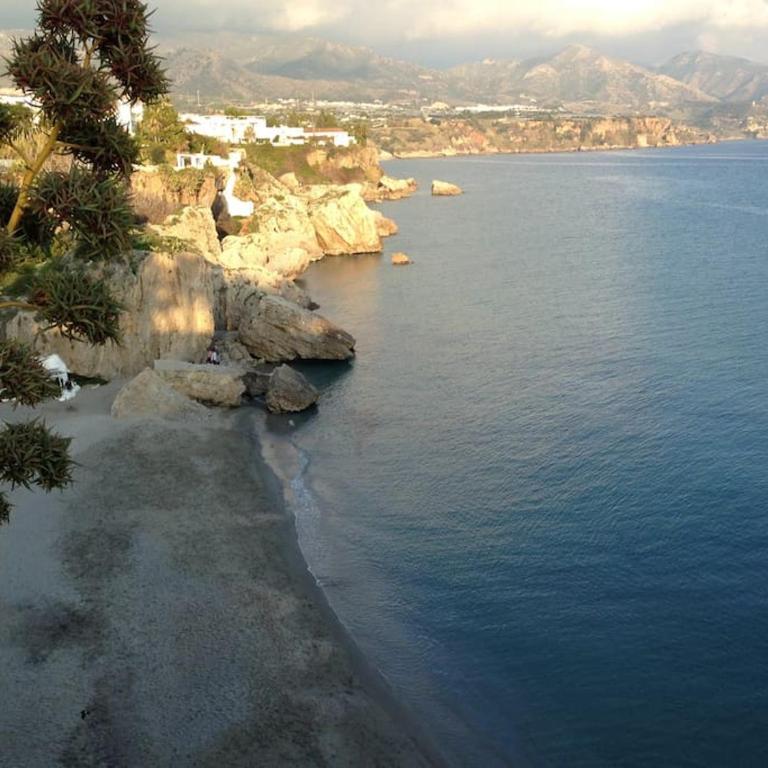 SPACIOUS FLAT 100M FROM BEACH-NERJA-Spain - Apartamento - 7