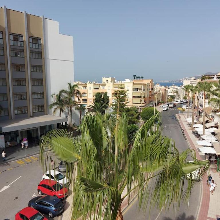 SPACIOUS FLAT 100M FROM BEACH-NERJA-Spain - Apartamento - 18