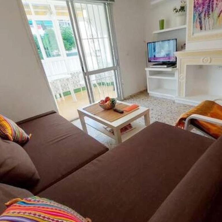 SPACIOUS FLAT 100M FROM BEACH-NERJA-Spain - Apartamento - 50