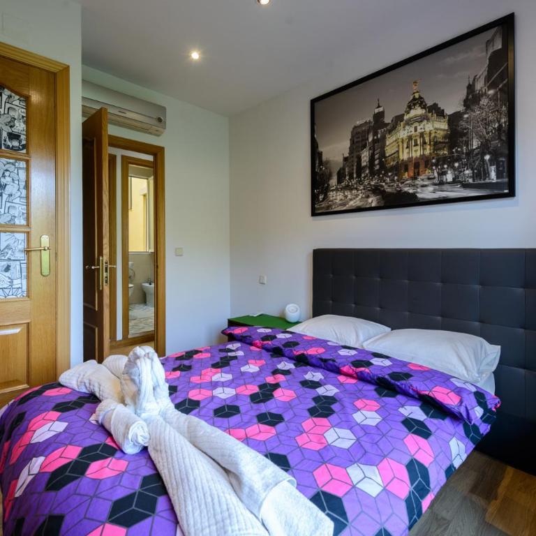 Amplio Piso en Madrid Centro con Vistas al Templo de Debod - Two-Bedroom Apartment - 34