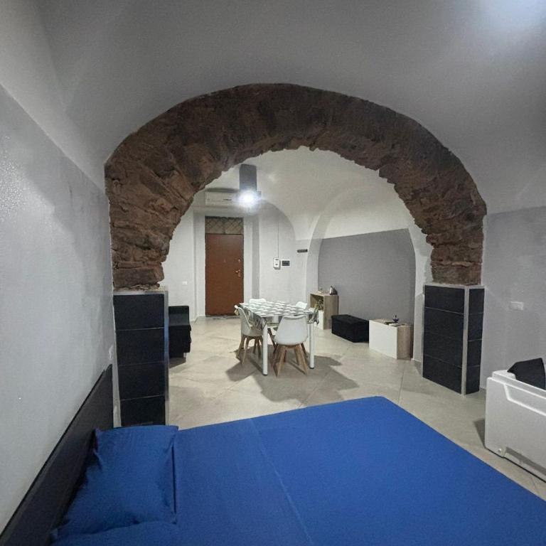 HomeSuite45 - One-Bedroom House - 37