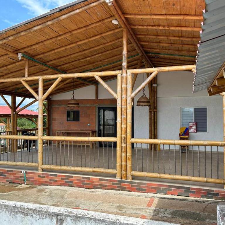 La Gema De Quindio Montenegro con AC y WiFi 2R - Villa de 2 dormitorios - 12