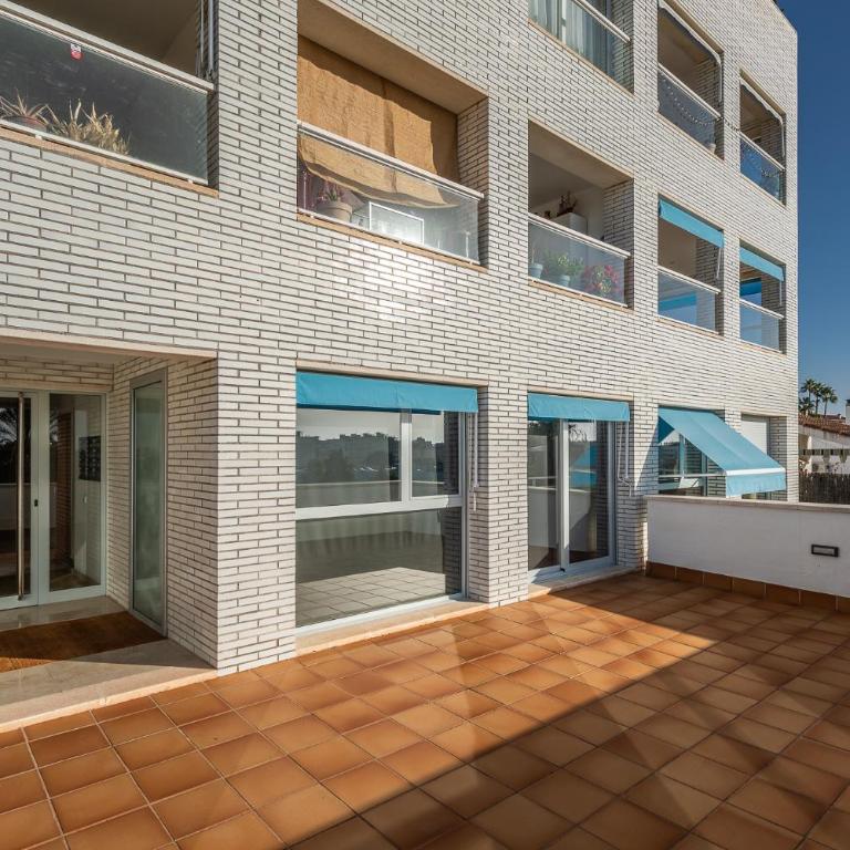 Piso con piscina y playa en Calafell, Mas Mel - Apartamento de 2 dormitorios - 18