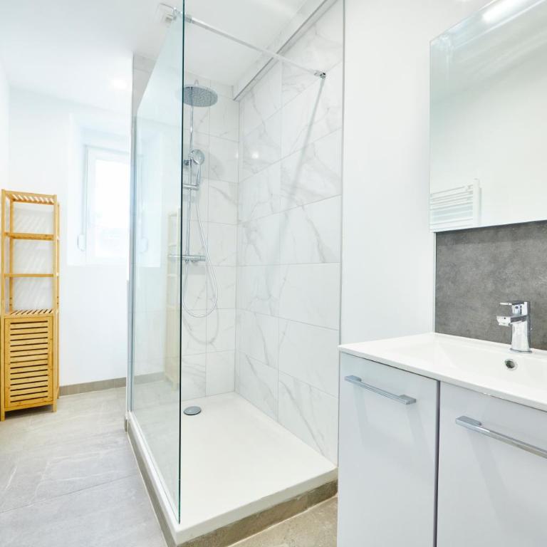 BE-1 - Joli 4 pièces tout équipé pour 1-6 pers 1er étage au centre de Mulhouse - Apartment mit 3 Schlafzimmern - 14