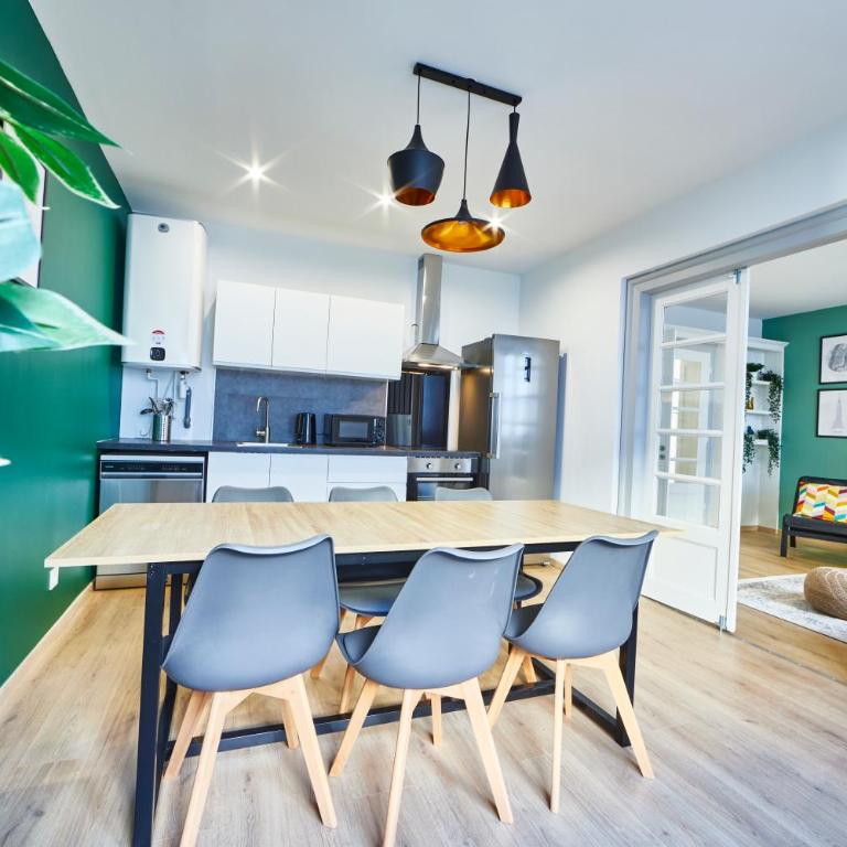 BE-1 - Joli 4 pièces tout équipé pour 1-6 pers 1er étage au centre de Mulhouse - Apartment mit 3 Schlafzimmern - 11