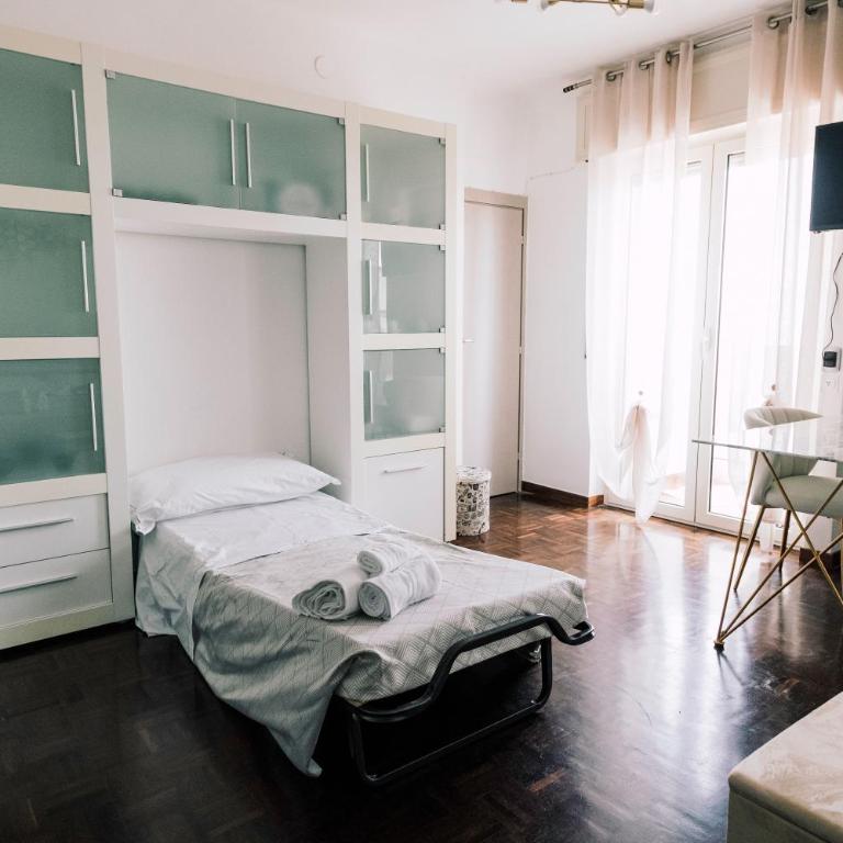 Bari Central Suite - Central Apartment with Sea View - Bari - Appartamento con 1 Camera da Letto e Vista Mare - 17