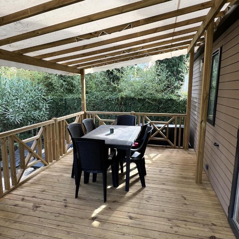 Camping Del Mar B70, Mobile Home Excellence, 3 chambres, 6 personnes, 2 Salles de Bain, bord de mer - Mobile Home - 4