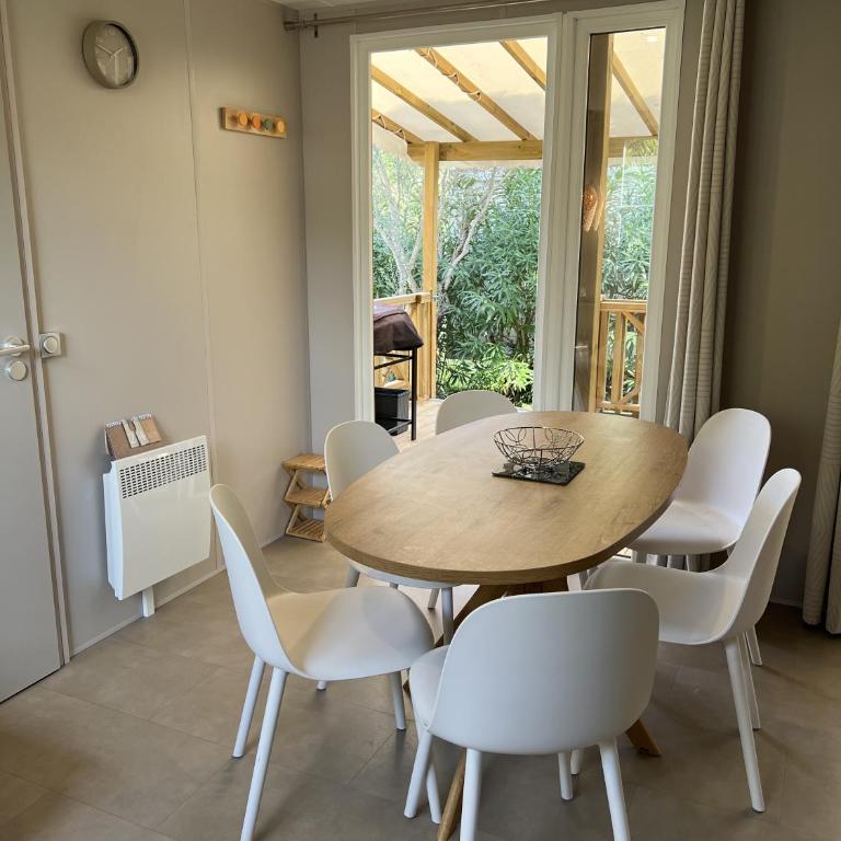 Camping Del Mar B70, Mobile Home Excellence, 3 chambres, 6 personnes, 2 Salles de Bain, bord de mer - Mobile Home - 10
