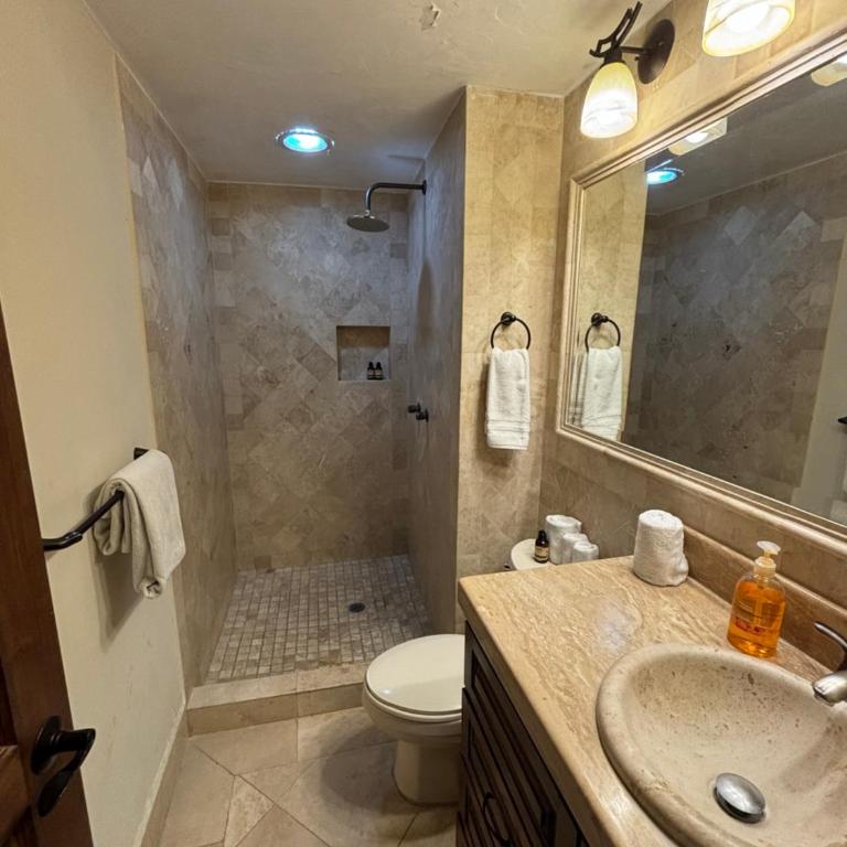 Elegant Pool View w/Balcony| Beach Walk| Hot Tub - Apartamento Premium de 3 dormitorios con vistas al resort - 42