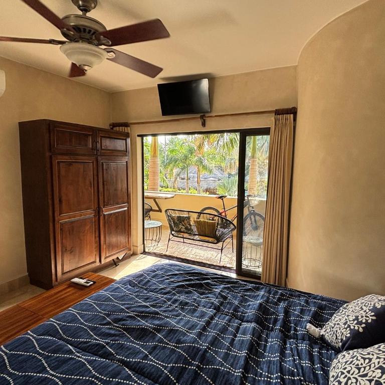 Elegant Pool View w/Balcony| Beach Walk| Hot Tub - Apartamento Premium de 3 dormitorios con vistas al resort - 22