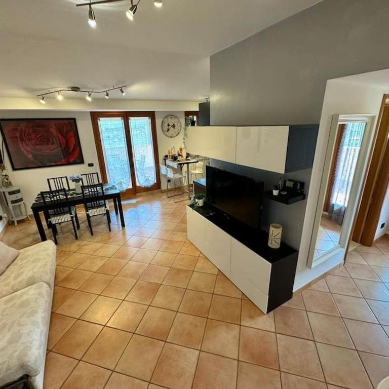 Attico Belvedere - metro C e posto auto - Apartment mit 1 Schlafzimmer und Terrasse - 31