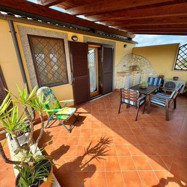 Attico Belvedere - metro C e posto auto - Apartment mit 1 Schlafzimmer und Terrasse - 42